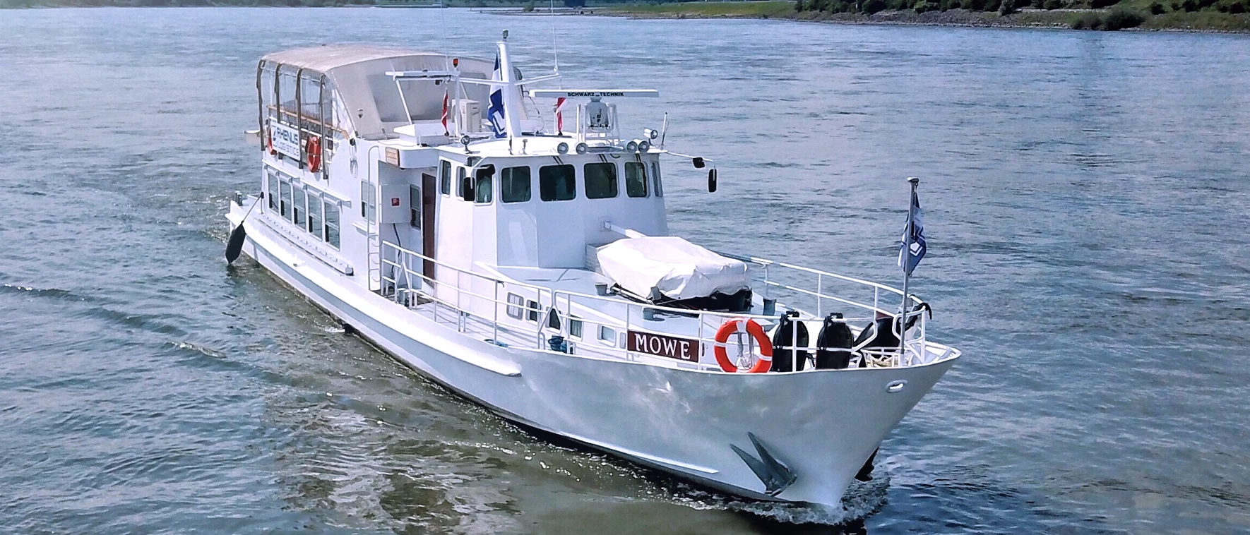 Łódź turystyczna Łódź turystyczna