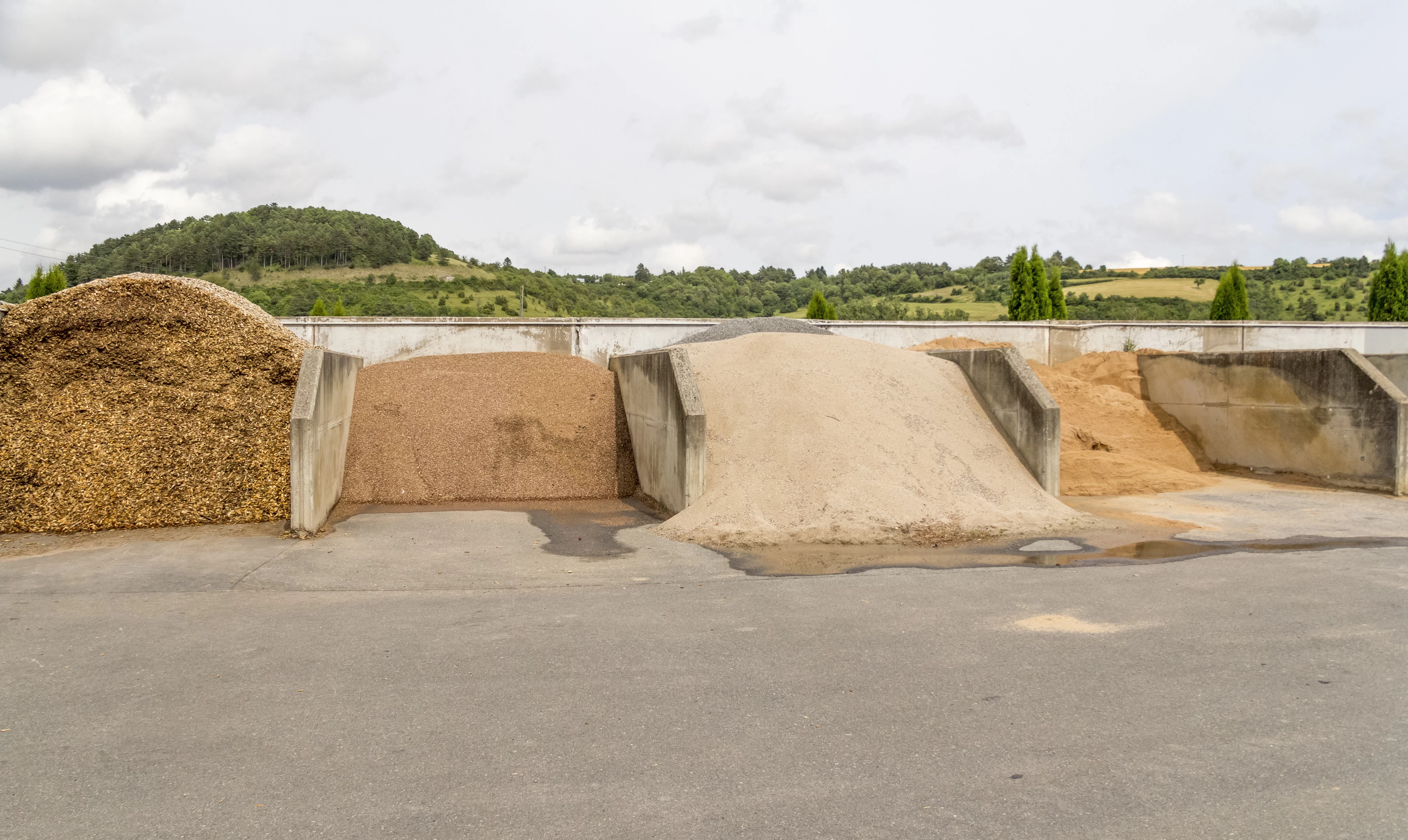 Storage of sand and gravel