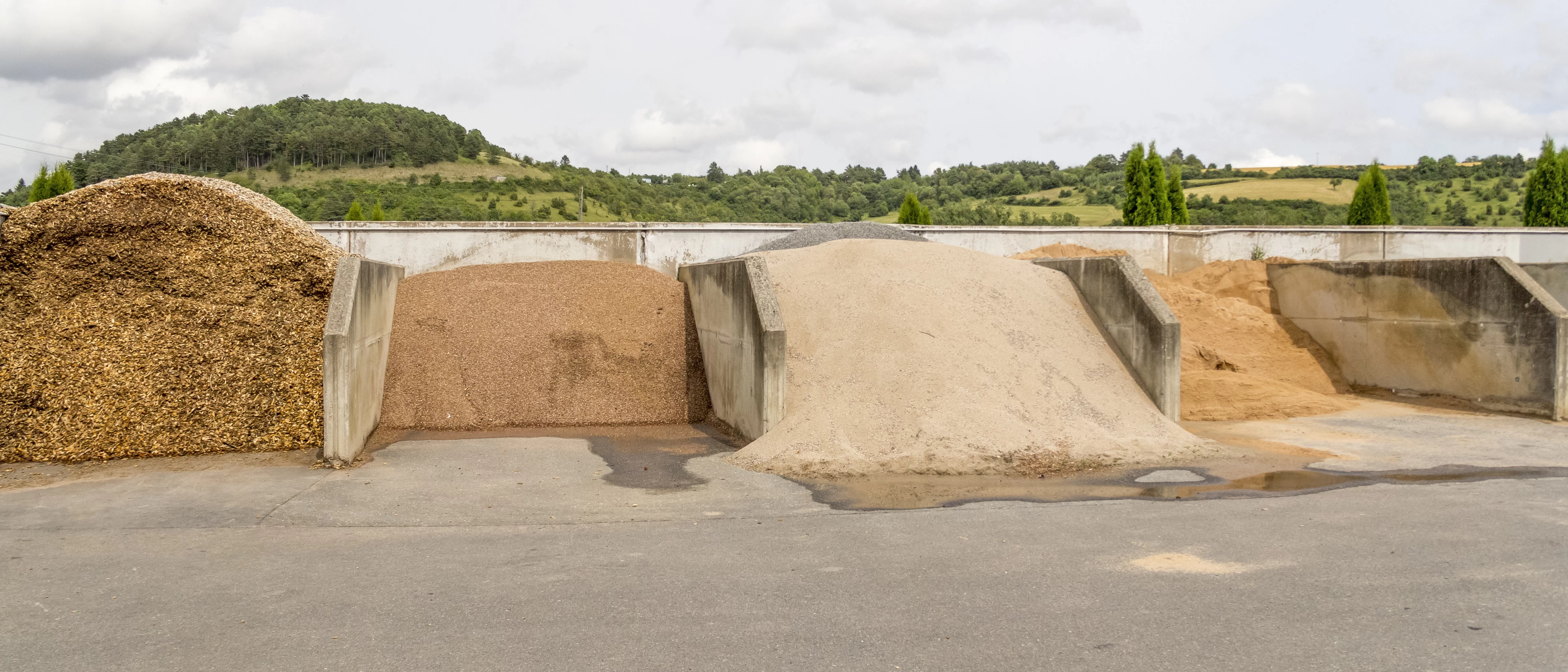 Storage of sand and gravel Storage of sand and gravel
