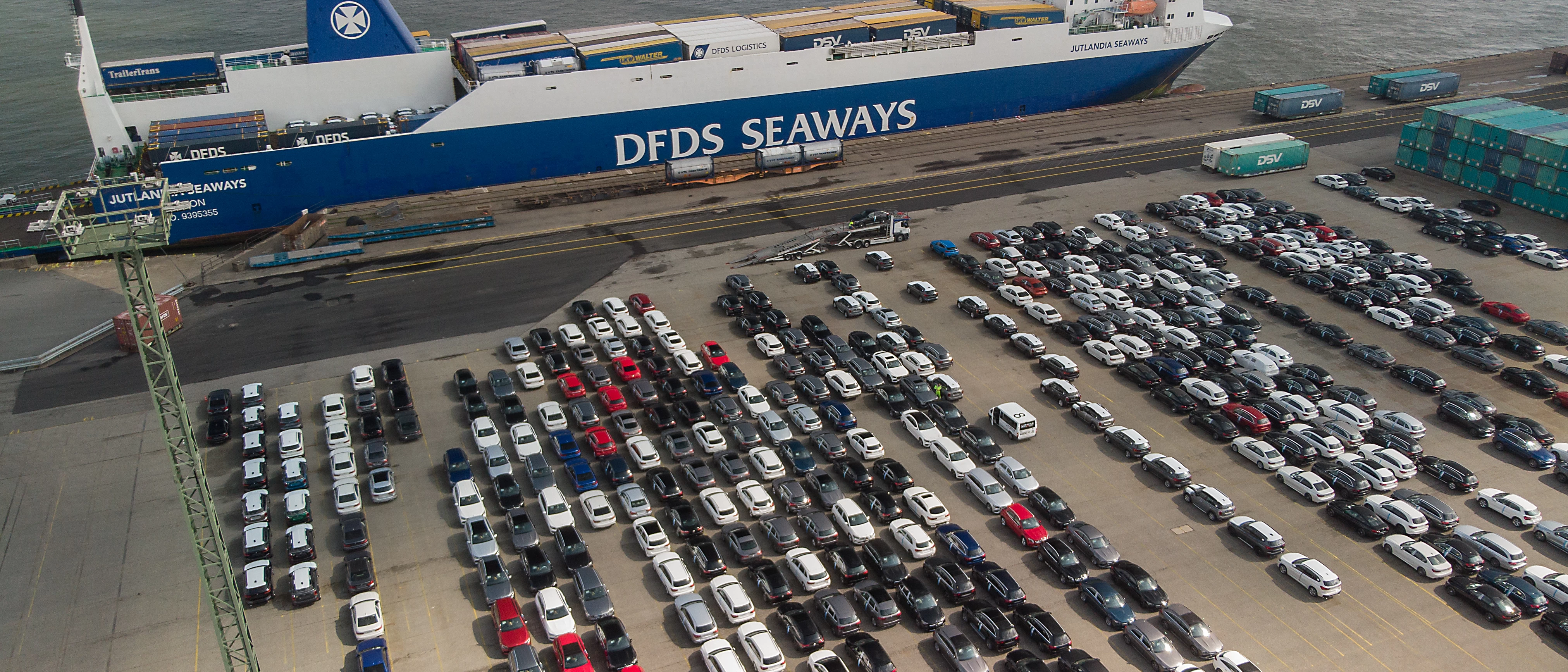 Car loading Car loading
