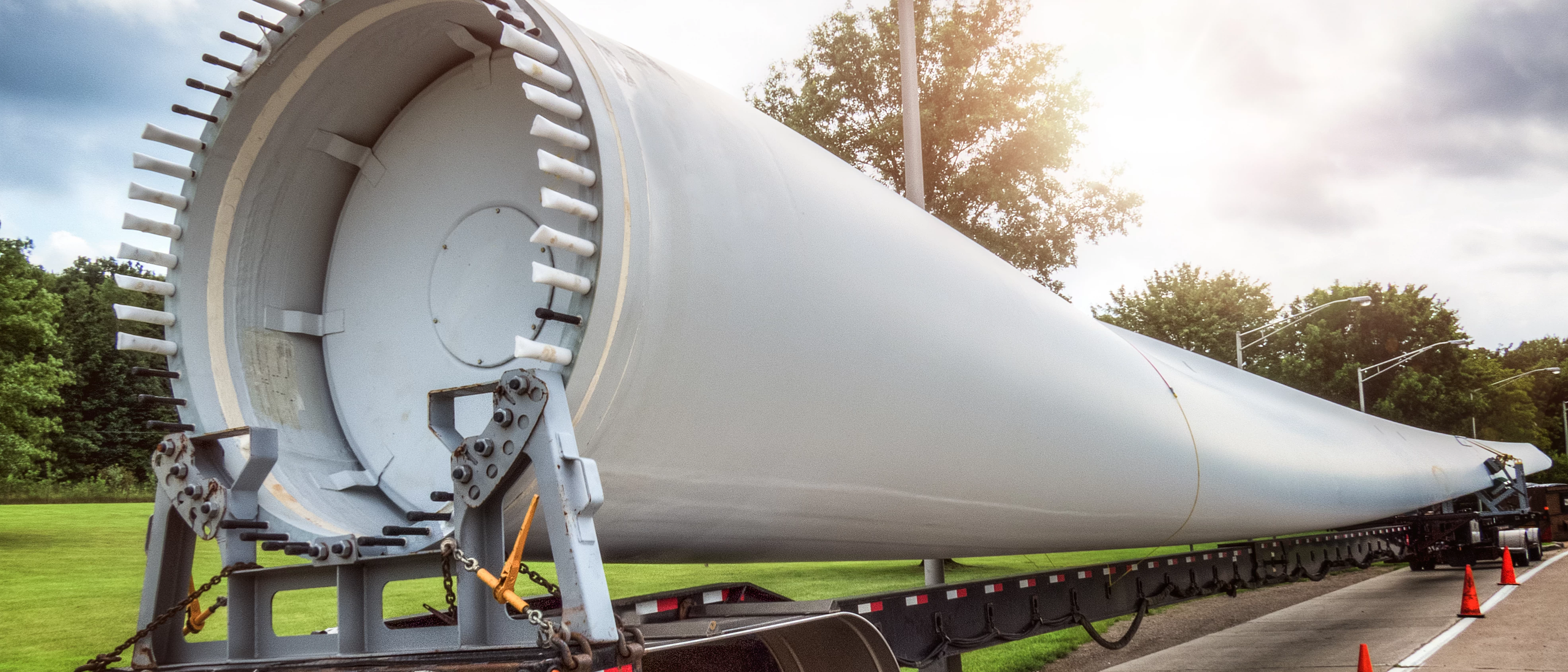 Rotor blade by land transport Rotor blade by land transport