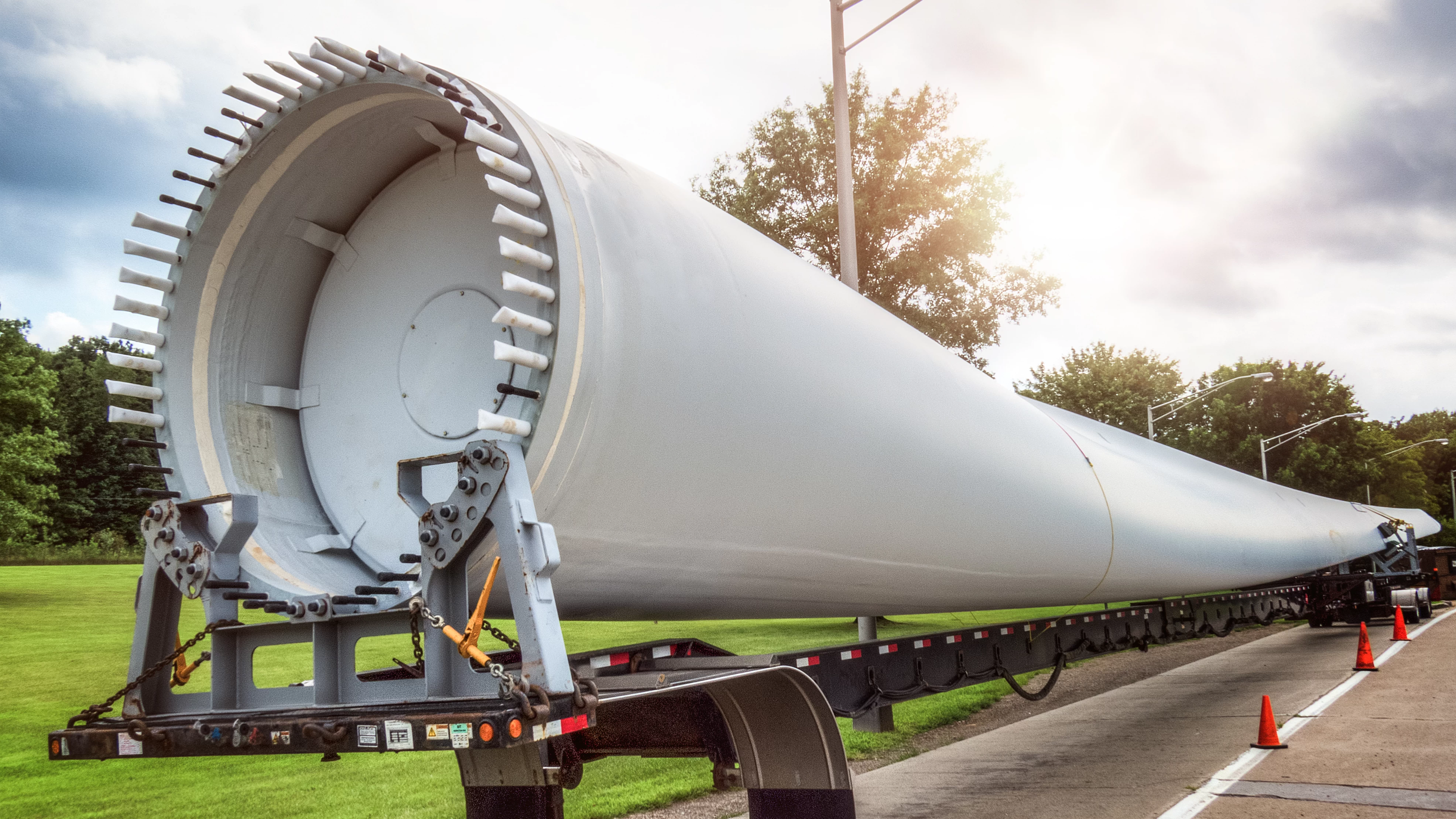 로터 블레이드의 육상 운송 로터 블레이드의 육상 운송