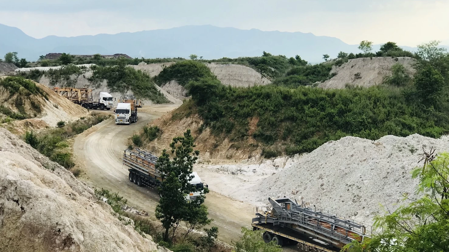 RELOKASI PABRIK INDUSTRI BEKAS