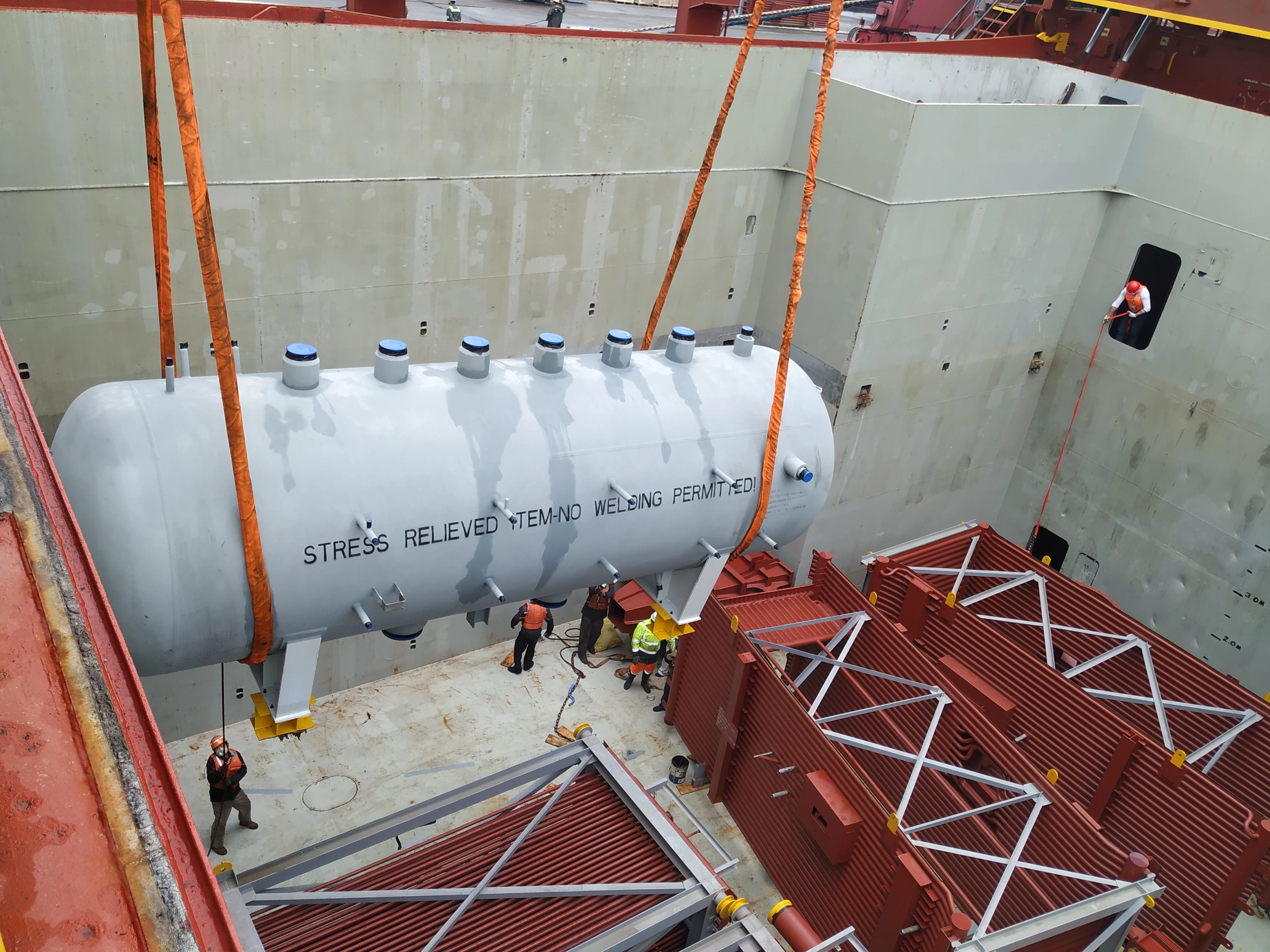 Parts of up to 28 m and 56 t