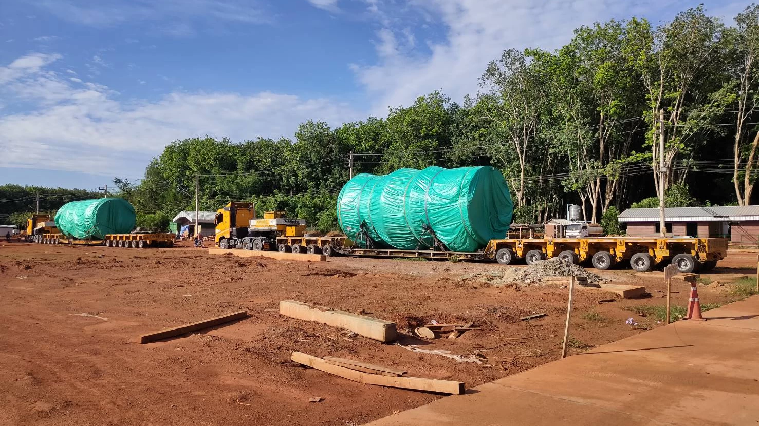 EXPERTEN VOR ORT FÜR DEN TRANSPORT DER MDF-ANLAGE