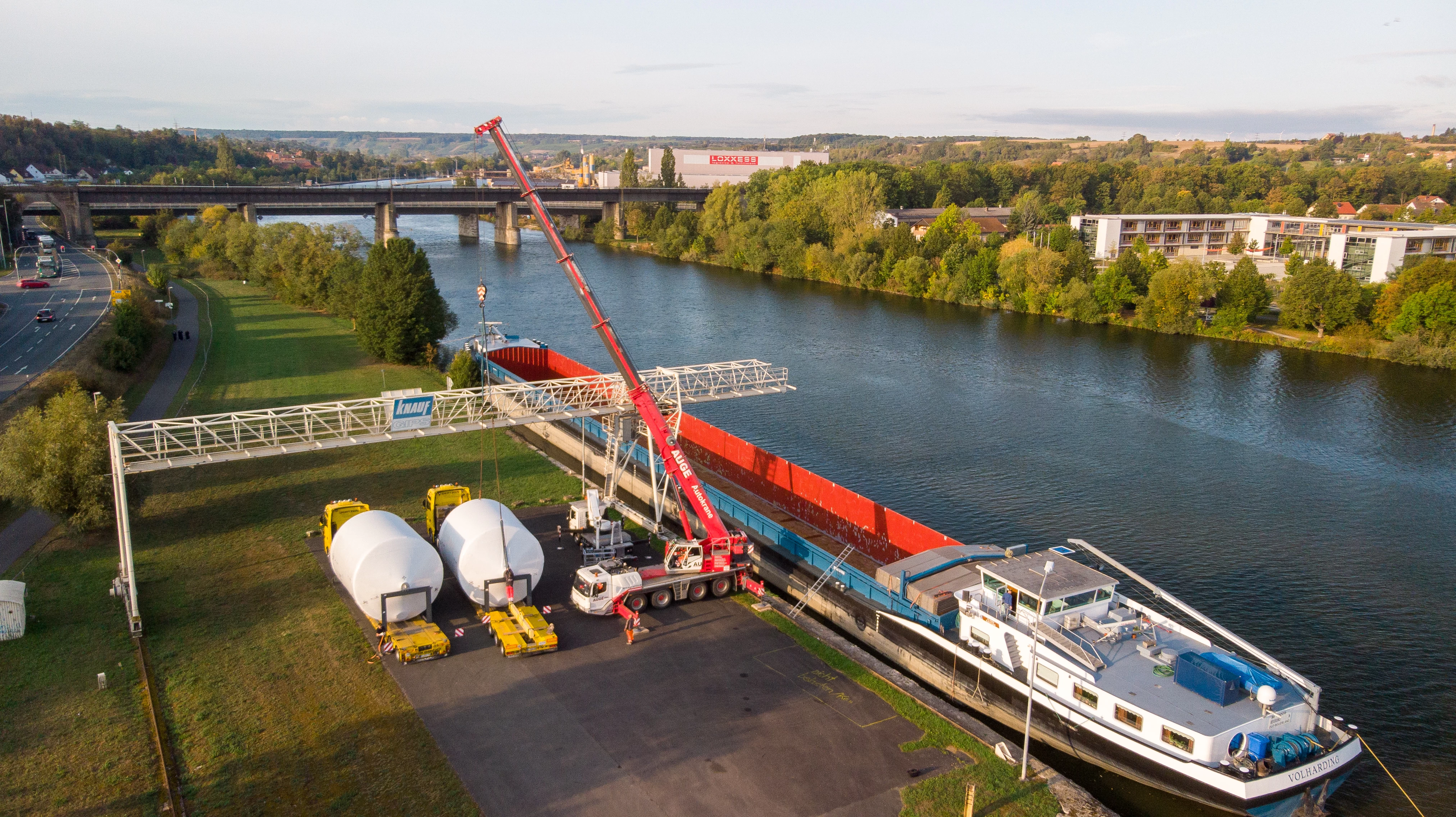 Transshipment via crane