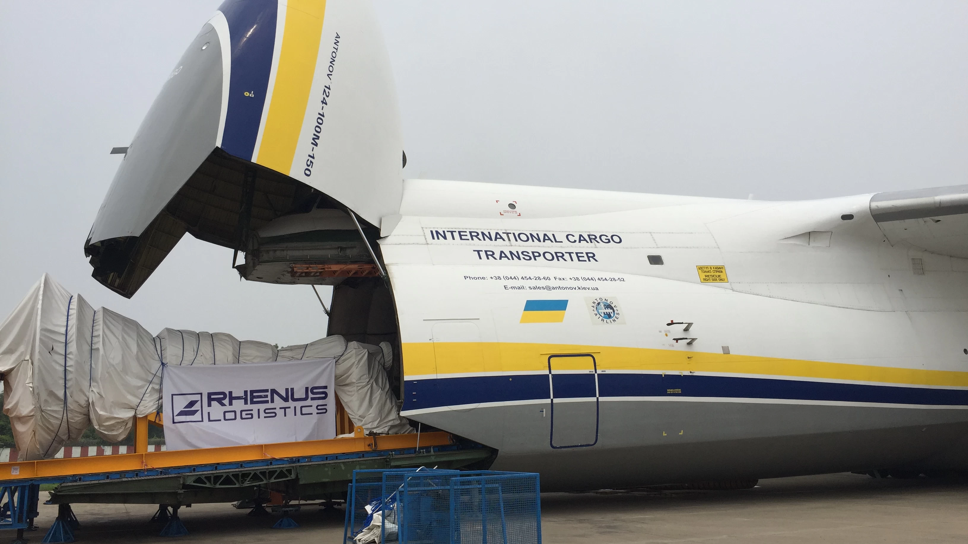 TRANSPORT EINES ROTORS FÜR EINE DAMPFTURBINE