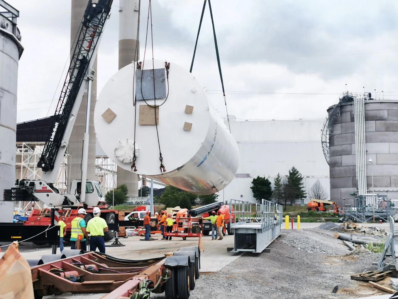 Transporting OOG cargo over long distances Transporting OOG cargo over long distances