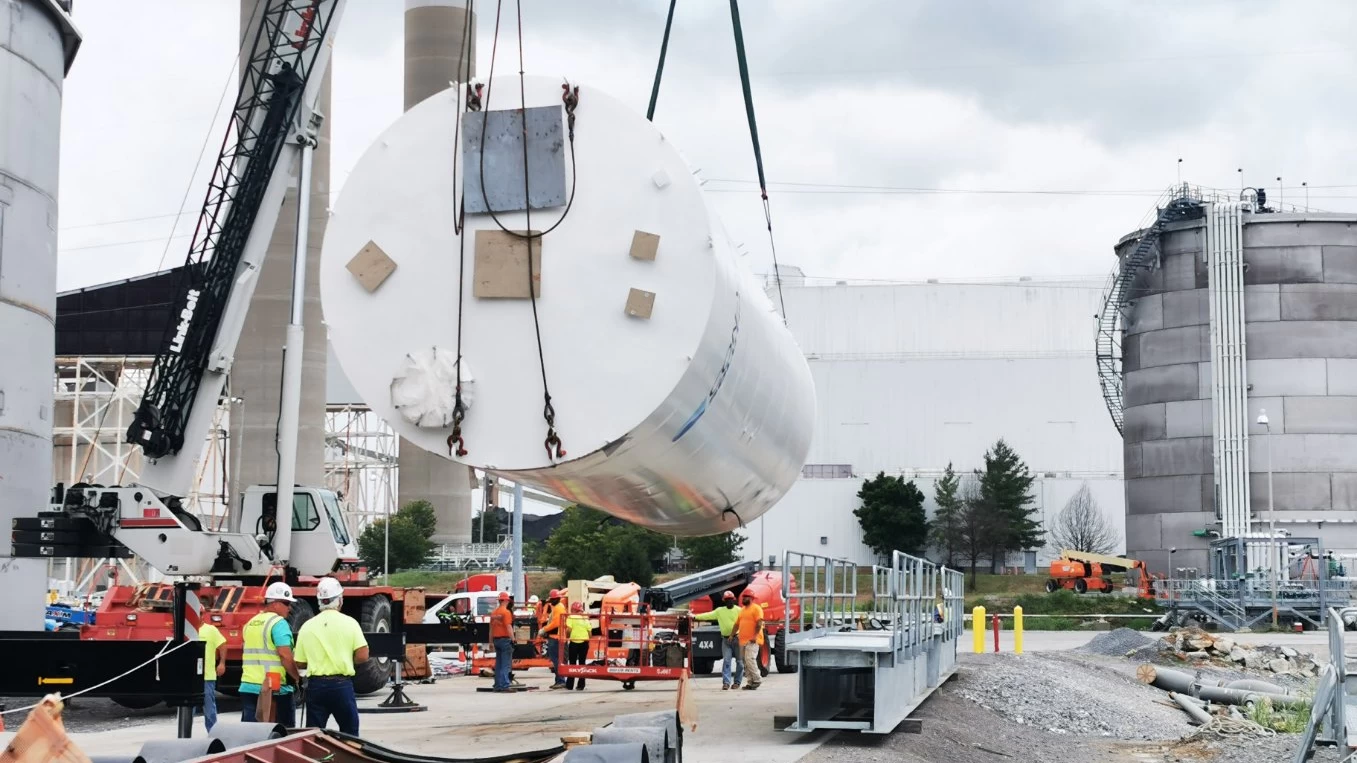 TRANSPORT VON OOG-LADUNGEN ÜBER GROSSE ENTFERNUNGEN