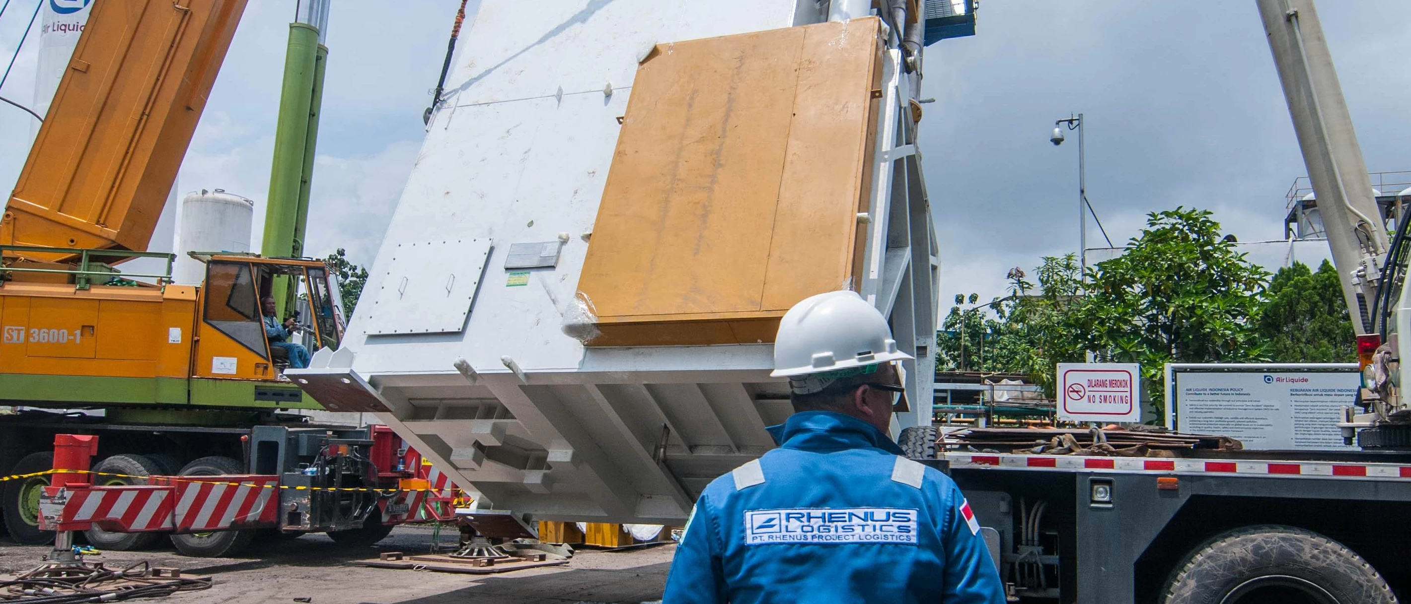 KOTAK PENDINGIN DAN AKSESORISNYA DARI SHANGHAI